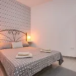 2b El Apartment *