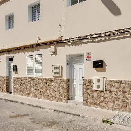 2b El Apartment